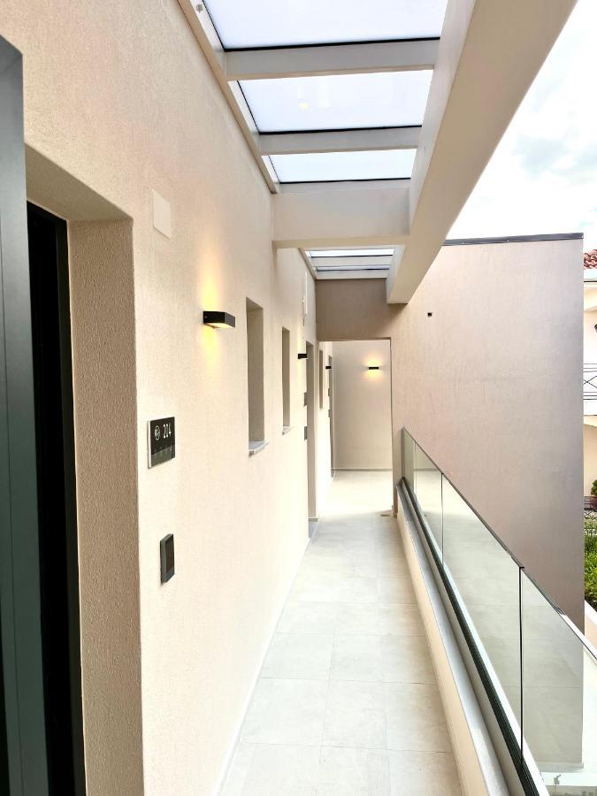 يانينة City Hill Luxury Apartments المظهر الخارجي الصورة